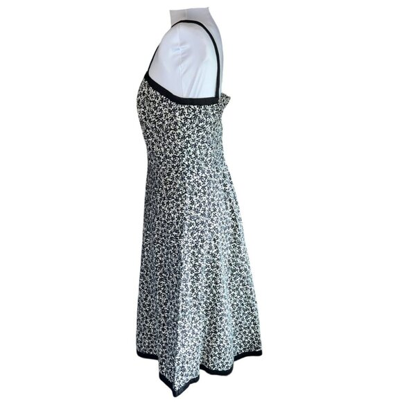 Black & White Floral Print Sleeveless Dress Size 6 By Dressbarn - Picture 6 of 8